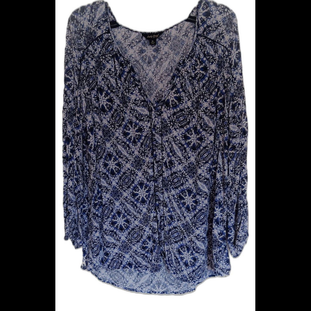 Lucky Brand Women's Blue White  Batik Print V-Neck Long Sleeve Pullover, XL
